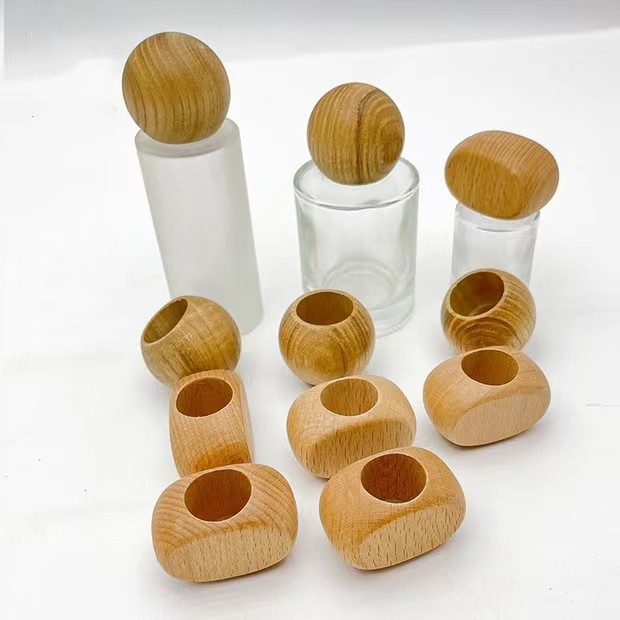 25ml Glass Perfume Bottle With Screw Pump Sprayer Wooden Cap